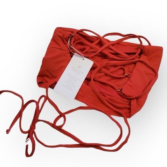 Toluca Gwynne Lace Back Bandana Swim Top - Picture 6 of 6